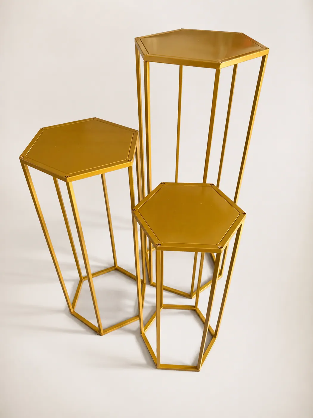 Gold Geometric Pedestal Set rental example